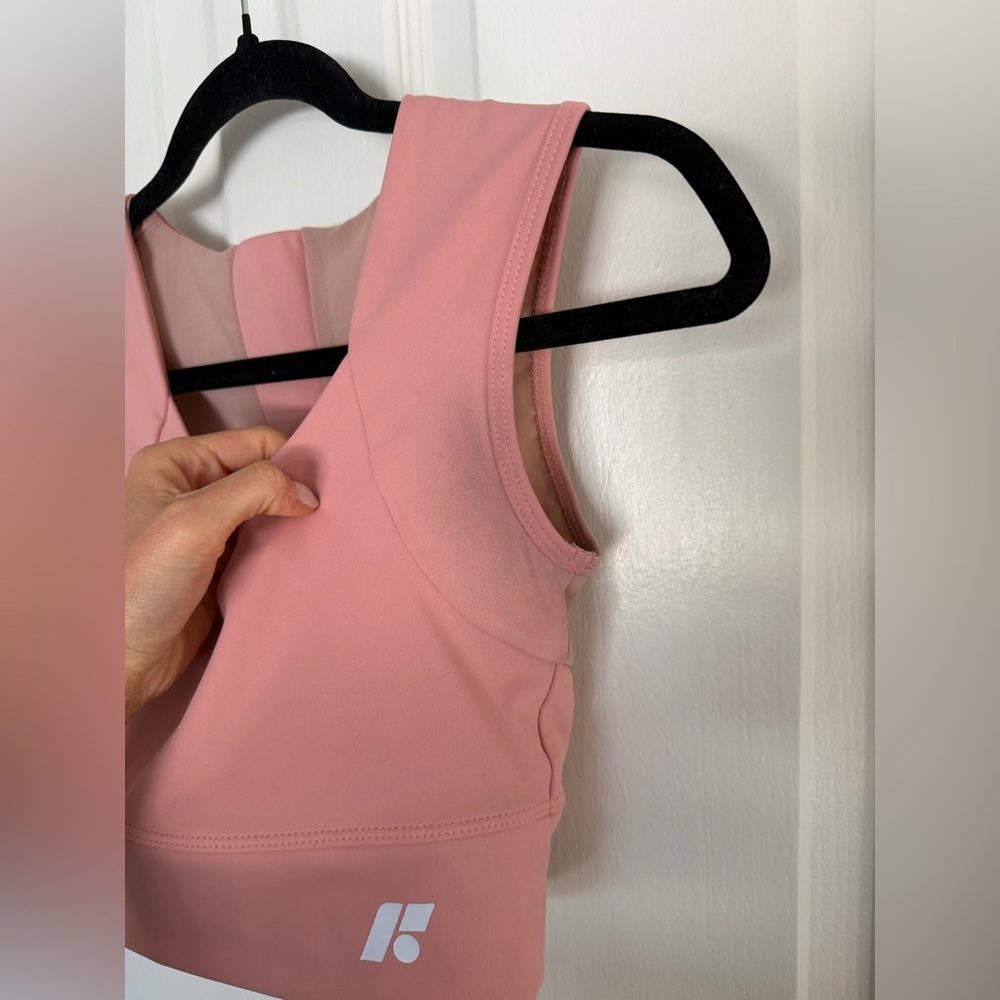 Forme Power Bra in Rosé - Picture 8 of 14